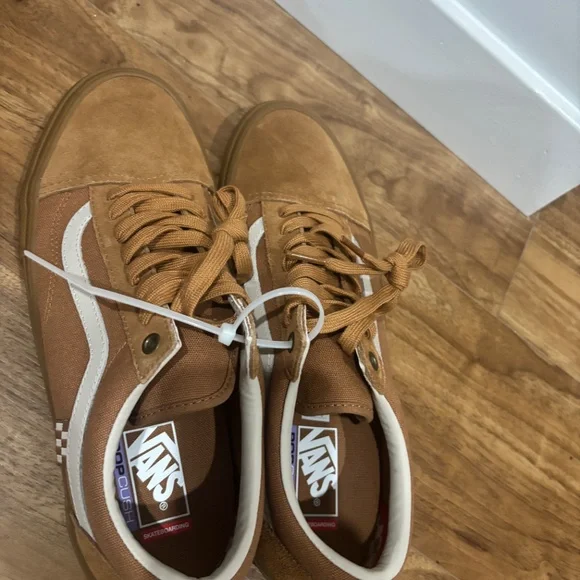 Vans Old Skool Sneakers • Men’s 10.5 • NWT - Picture 4 of 5